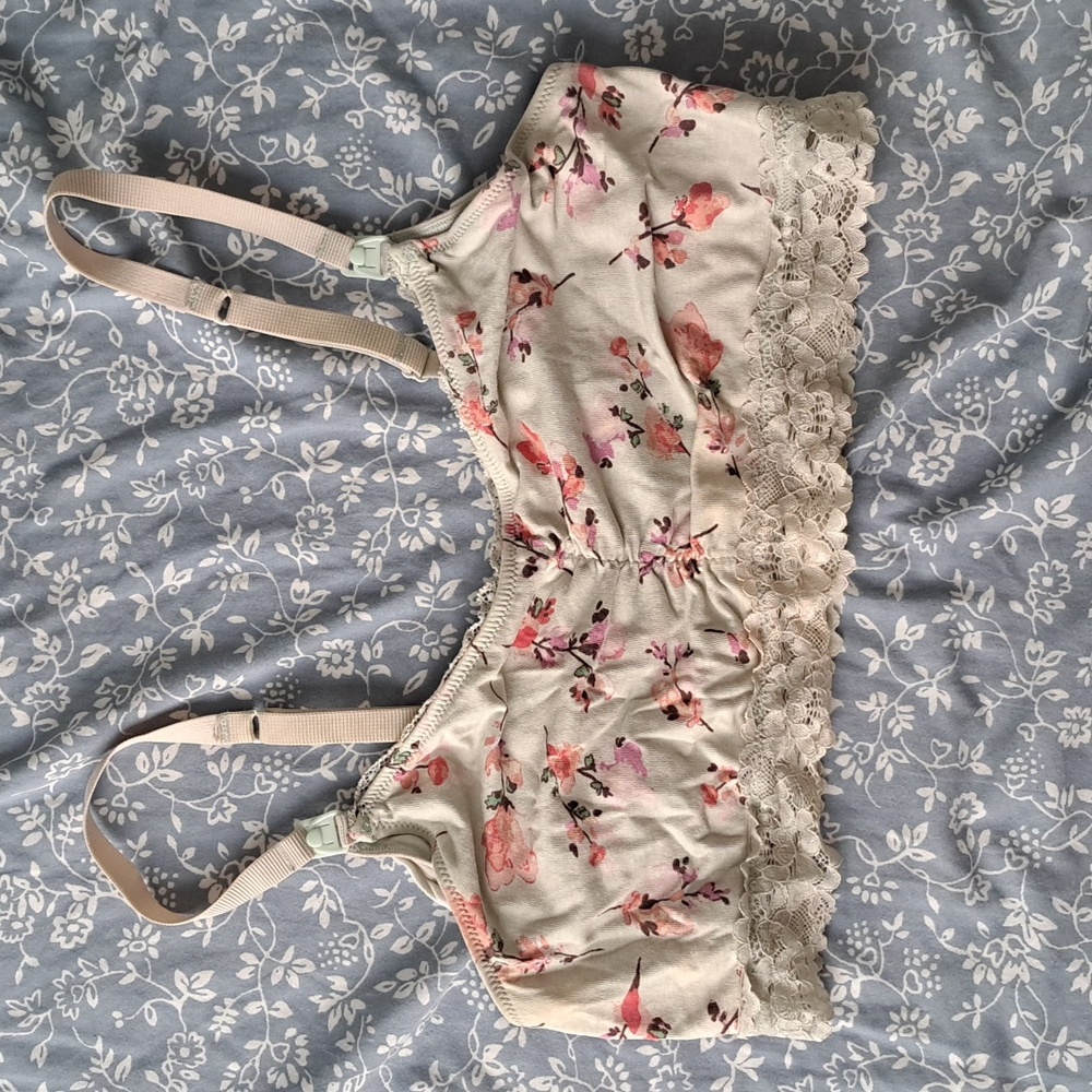 Jessica Simpson floral nursing bralette size large
